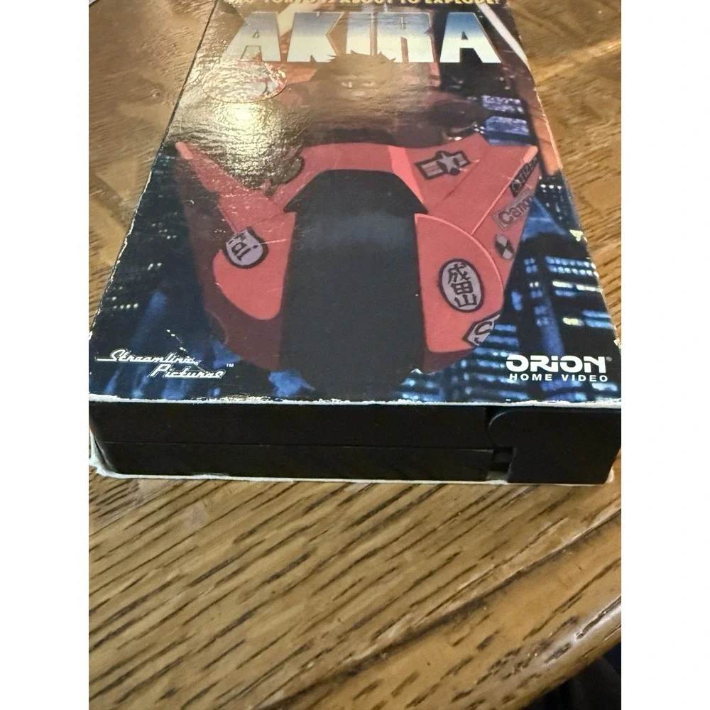 Akira 1989 VHS Anime English Version Katsuhiro Otomo R rated